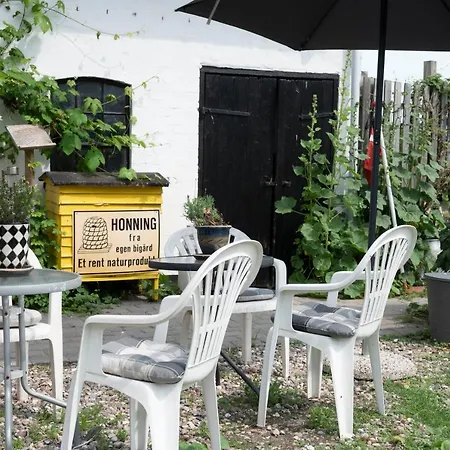 Skortskaer Bondegardsferie Bed & Breakfast