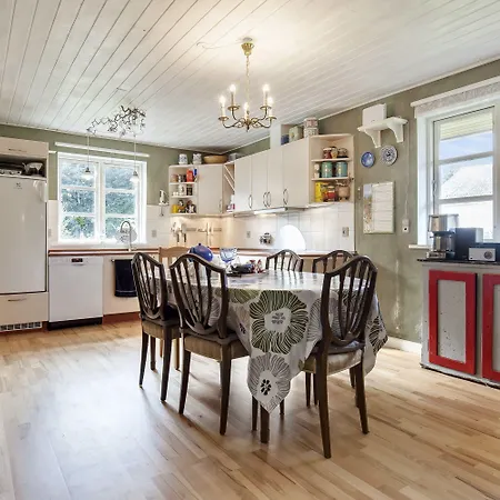 Skortskaer Bondegardsferie Bed & Breakfast 2*