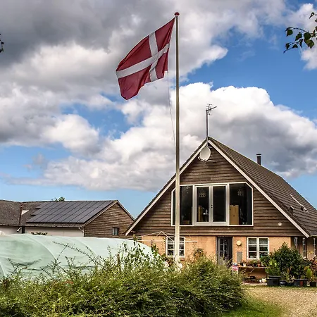 Skortskaer Bondegardsferie Bed & Breakfast 2*